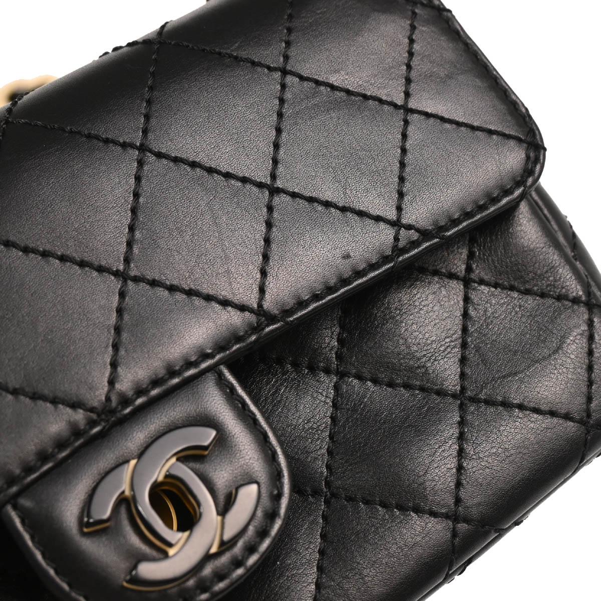 Chanel 2000-2002 Black Lambskin Shoulder Bag