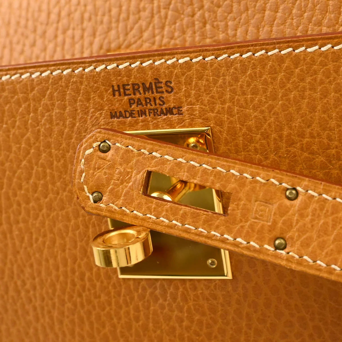 Hermes Gold Ardennes Kelly 32 Retourne 2way Shoulder Handbag