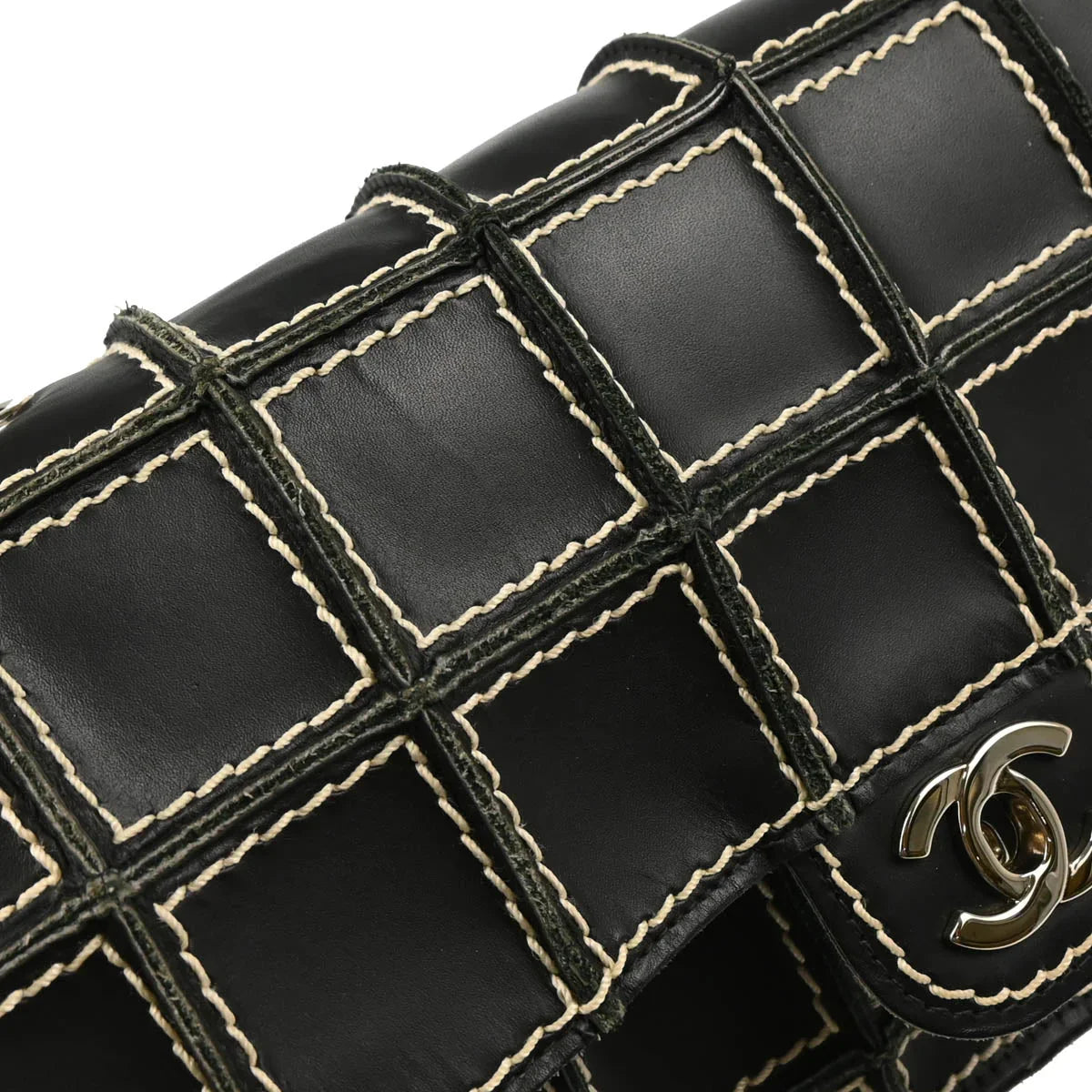 Chanel 2002-2003 Black Calfskin Shoulder Bag