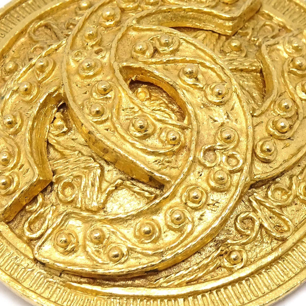 Chanel Medallion Brooch Pin Gold 94A