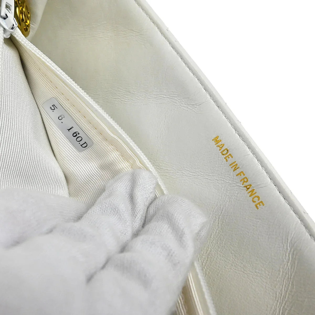 Chanel * 1994-1996 White Lambskin Medium Diana Shoulder Bag