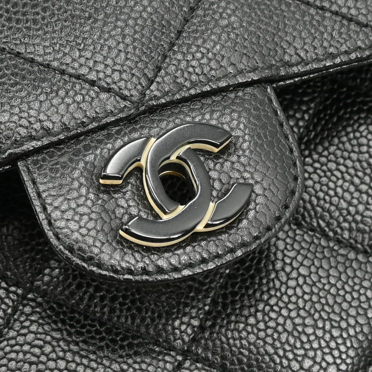 Chanel 1996-1997 Black Caviar Single Flap Shoulder Bag