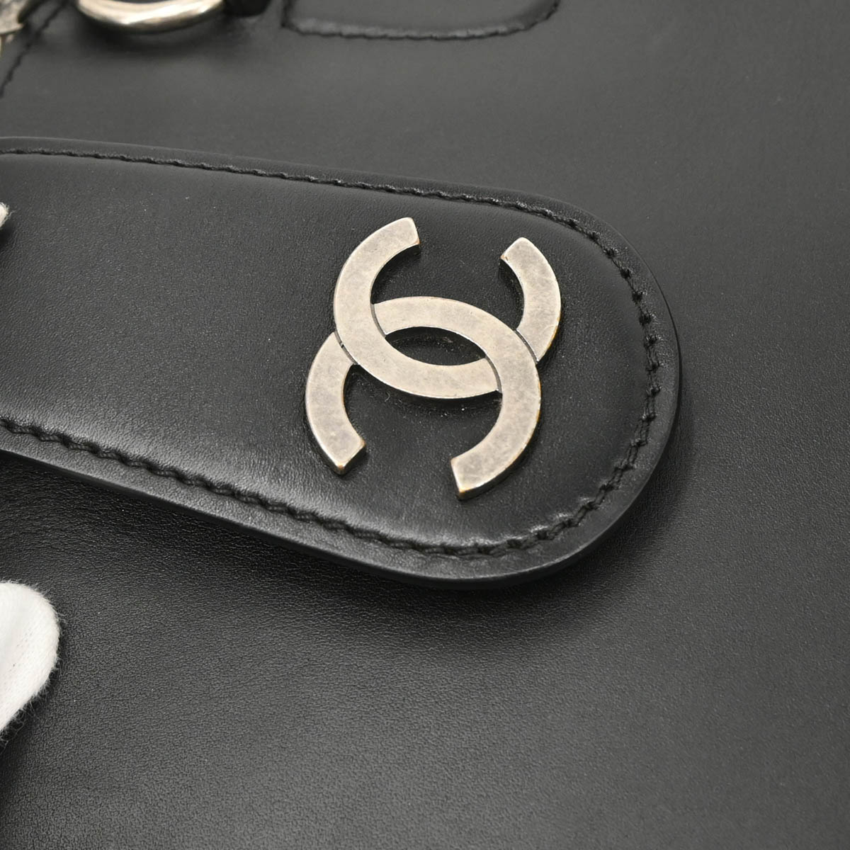 Chanel 2005-2006 Black Calfskin Tote Bag