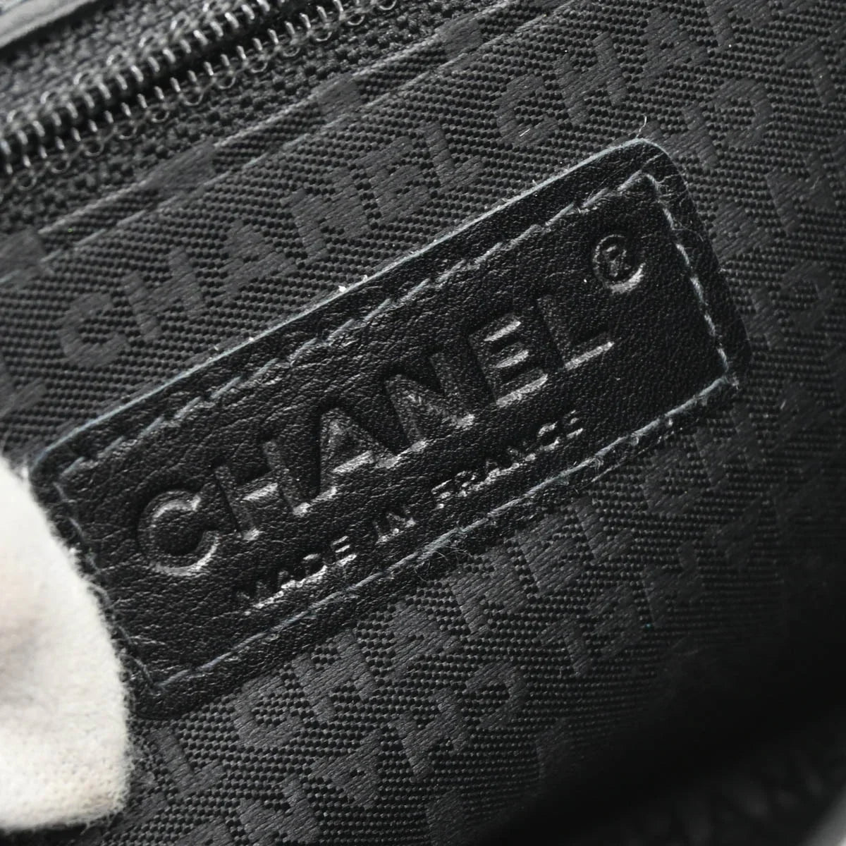 Chanel 2003-2004 White Black Silk Choco Bar Shoulder Bag