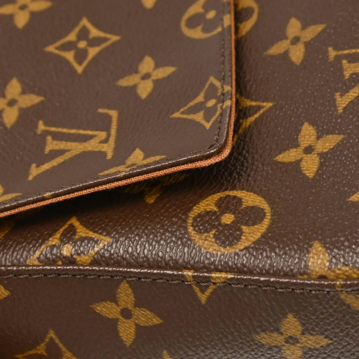Louis Vuitton 2003 Monogram Mini Looping Handbag M51147