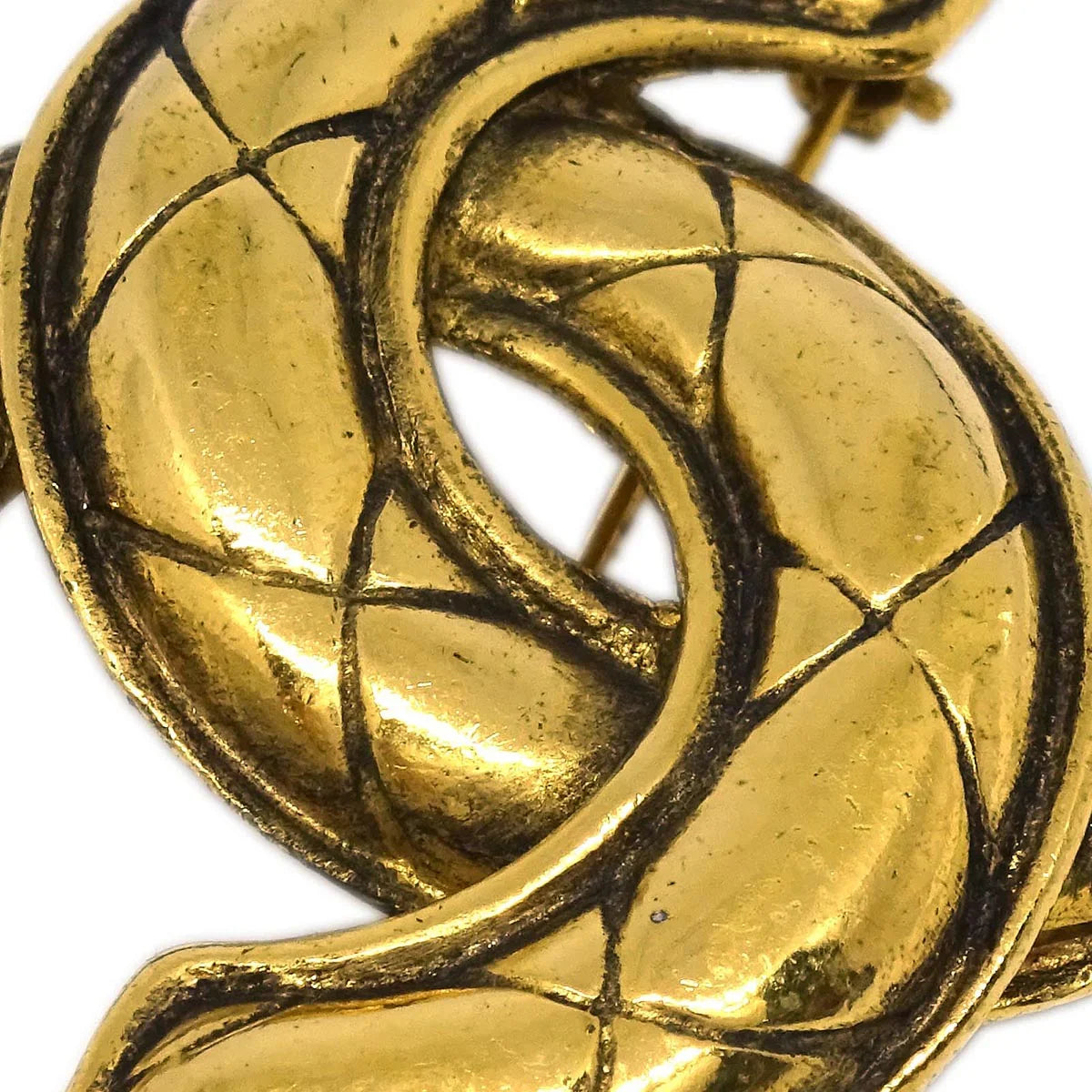 Chanel Quilted CC Brooch Pin Gold 1142