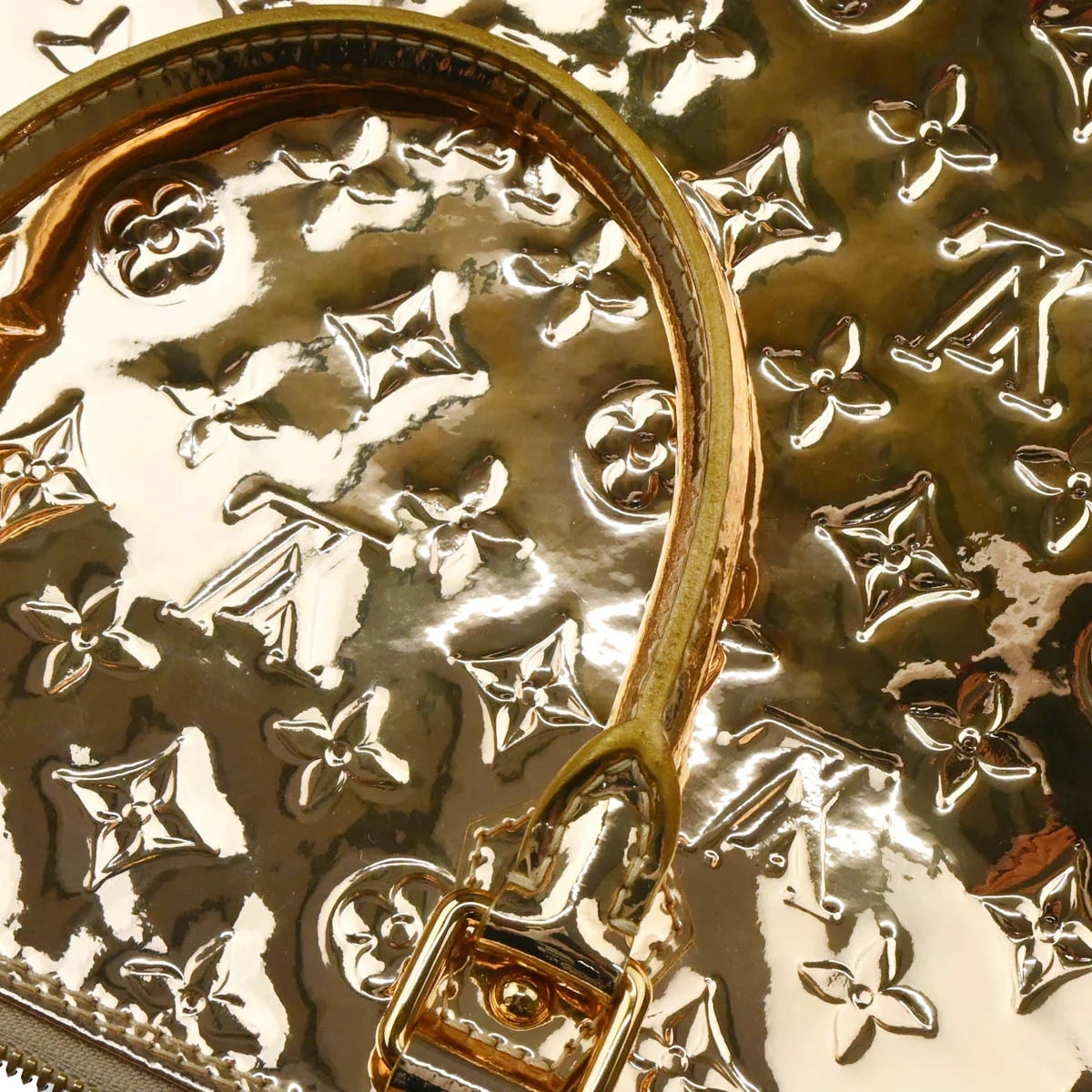 Louis Vuitton 2008 Gold Monogram Miroir Alma MM Handbag