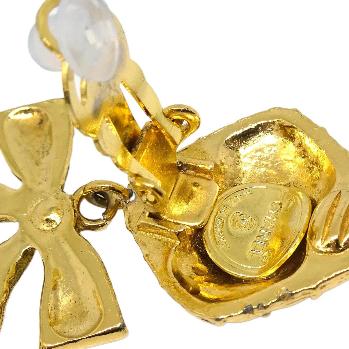 Chanel Gold Bow Rhombus Earrings Clip-On
