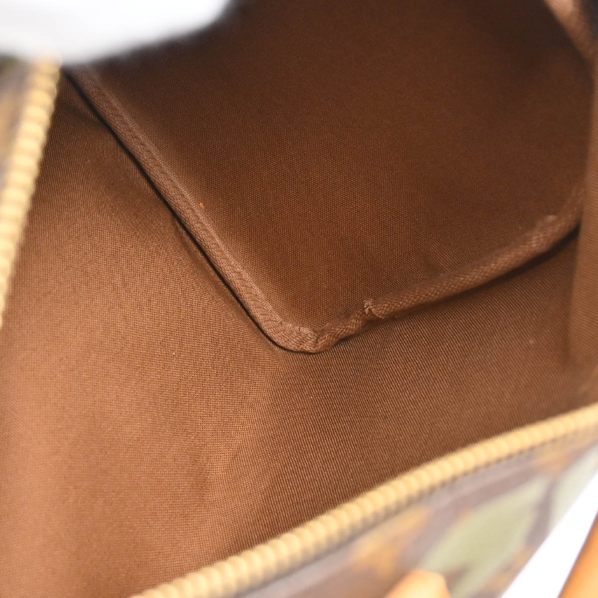 Louis Vuitton 2001 Khaki Monogram Graffiti Speedy 30 Handbag M92194