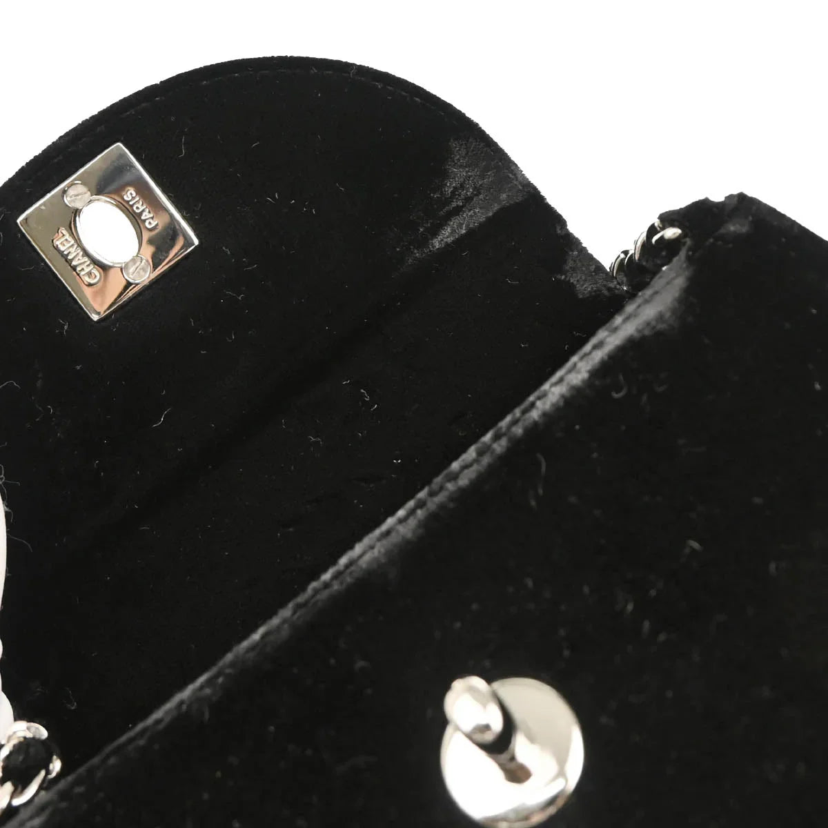 Chanel 1996-1997 Black Velvet Chain Handbag