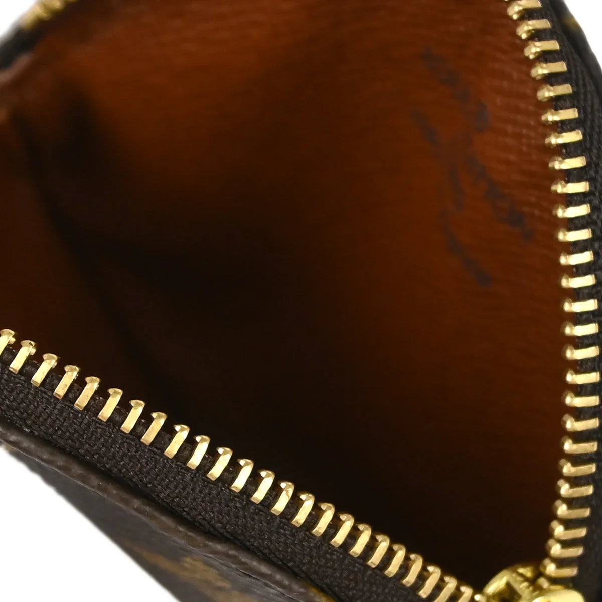 Louis Vuitton 2003 Monogram Porte Monnaie Rond Coin Case M61926