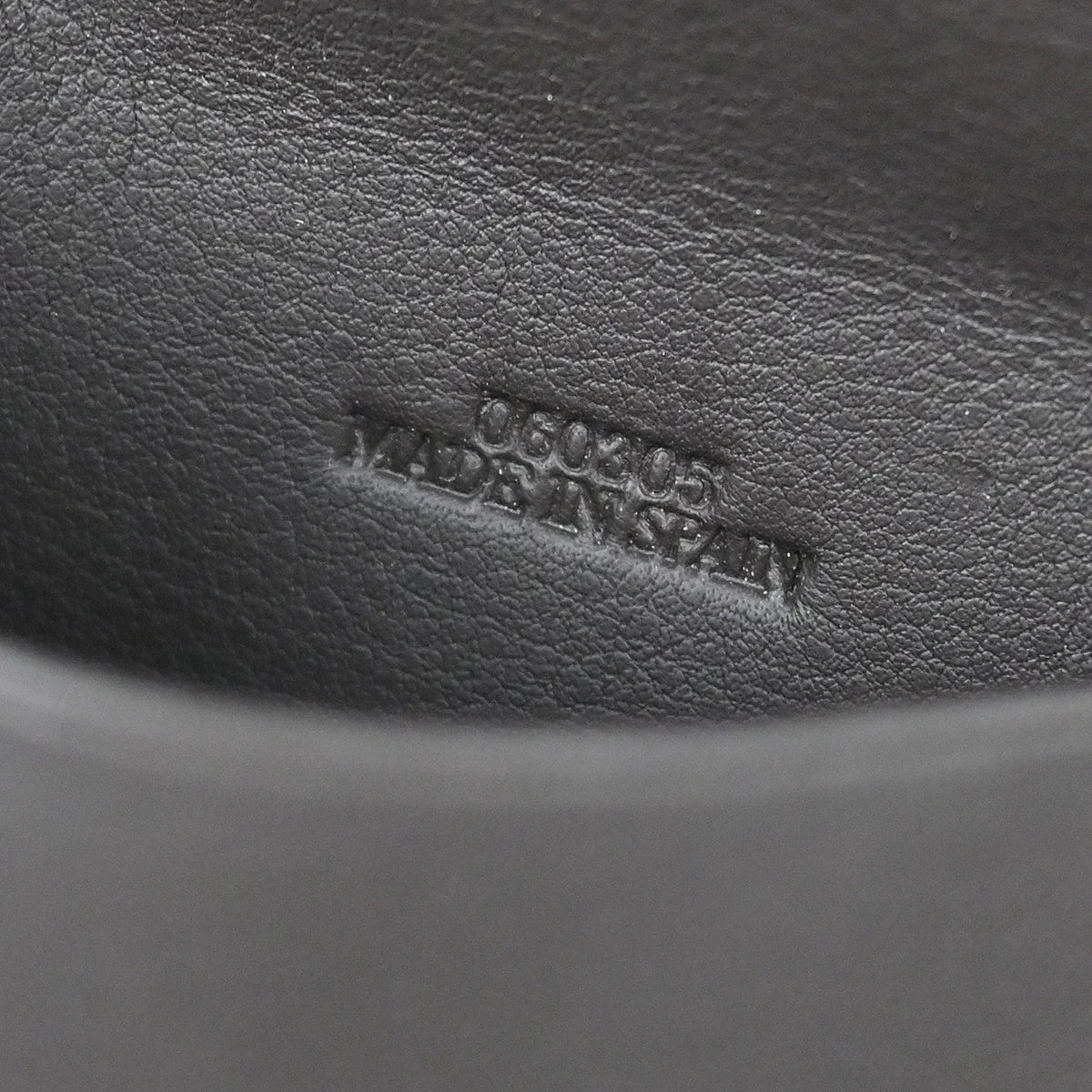 Loewe 2003 Suede Anagram 6-Hook Key Case