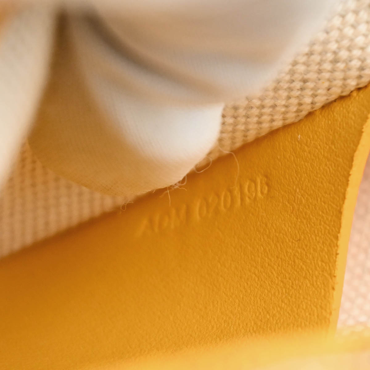 Goyard 2019 Yellow Plumet Shoulder Bag Pochette Wallet