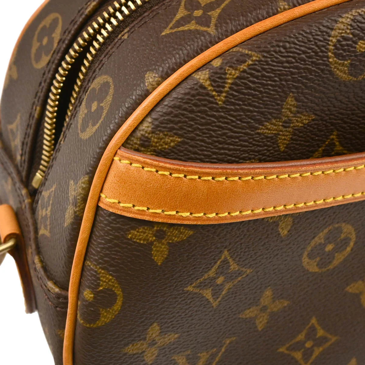 Louis Vuitton 2002 Monogram Blois Crossbody Bag M51221