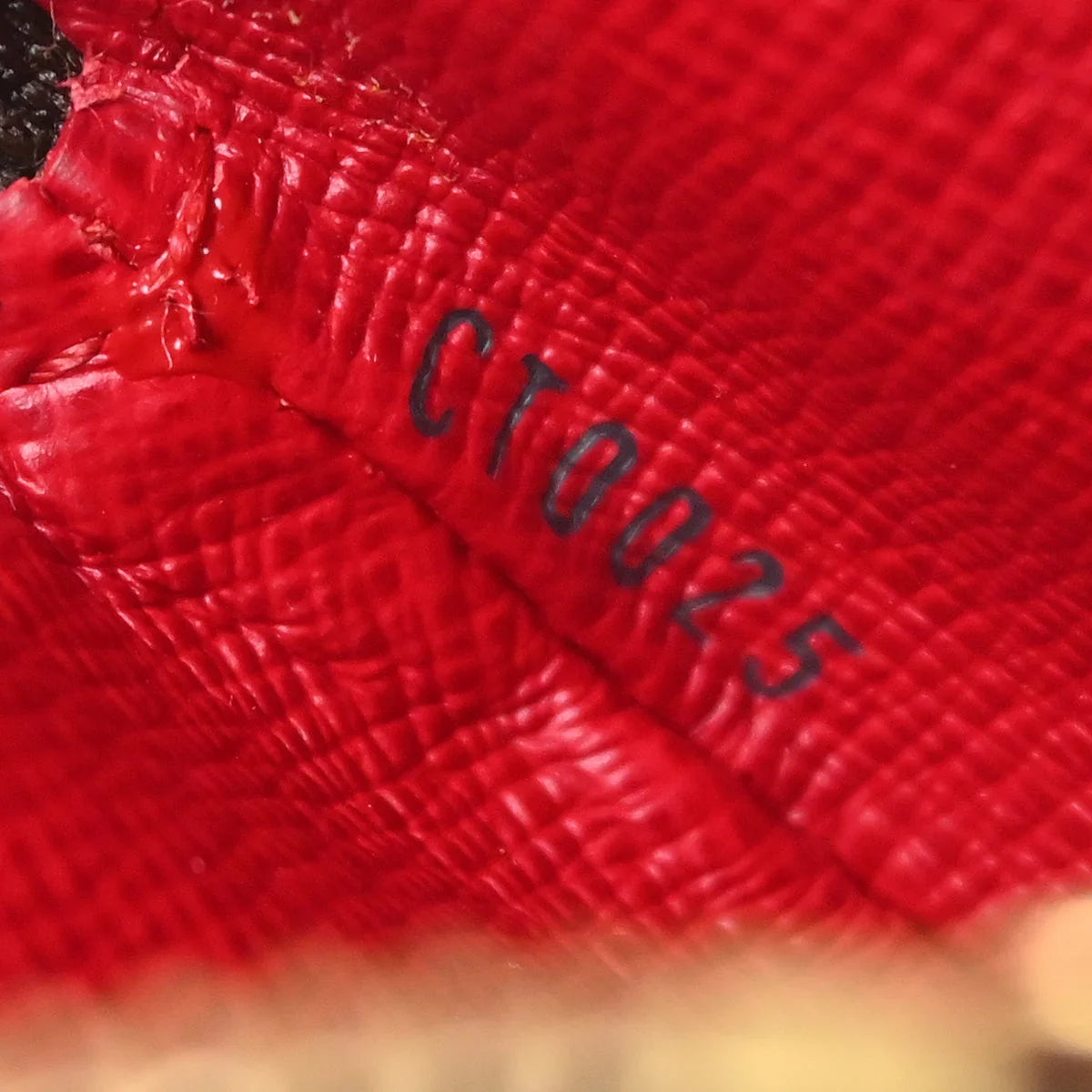 Louis Vuitton Cherry Porte Monnaie Rond Coin Case Wallet M95043