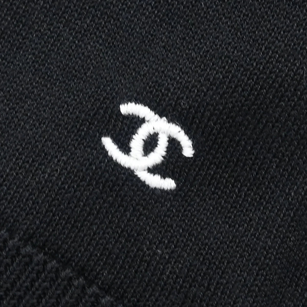 Chanel 1996 Sleeveless Tank Top Black #40