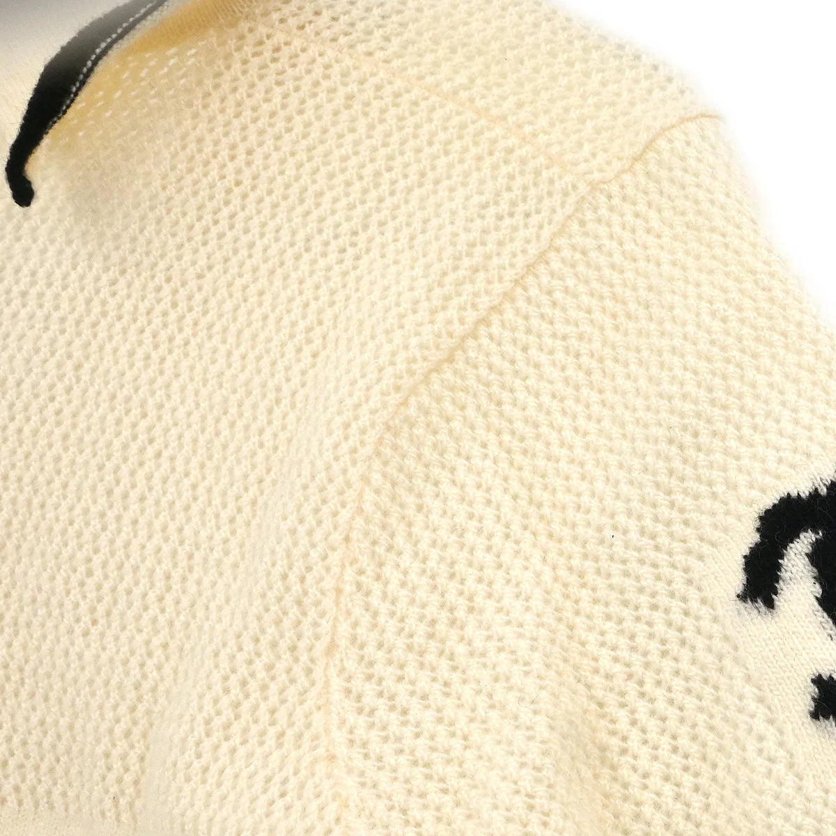 Chanel 2001 Short Sleeve Sweater Knit Top White #38