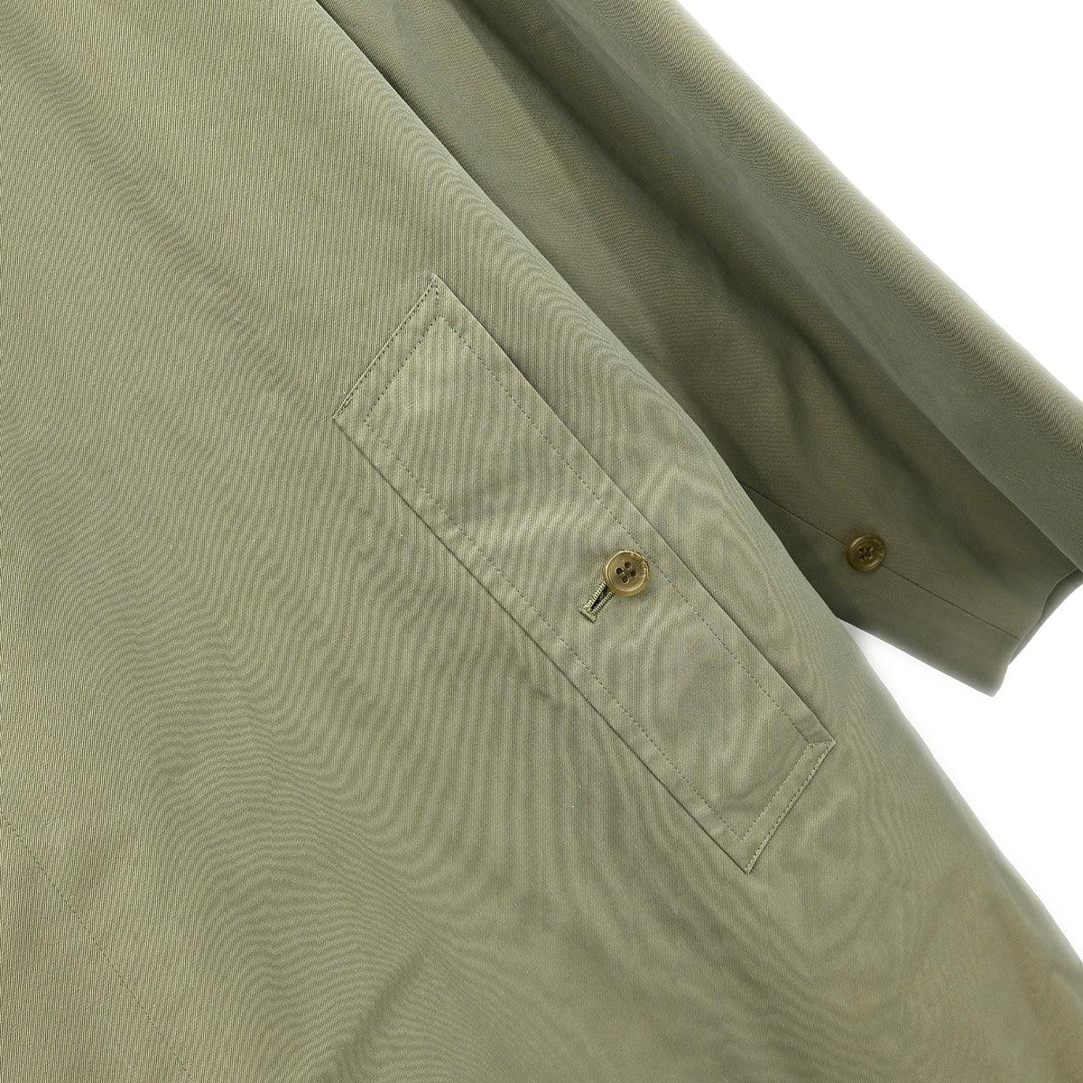 Burberrys Trench Coat Khaki