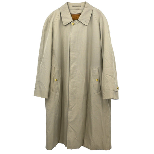 Burberrys Trench Coat Beige
