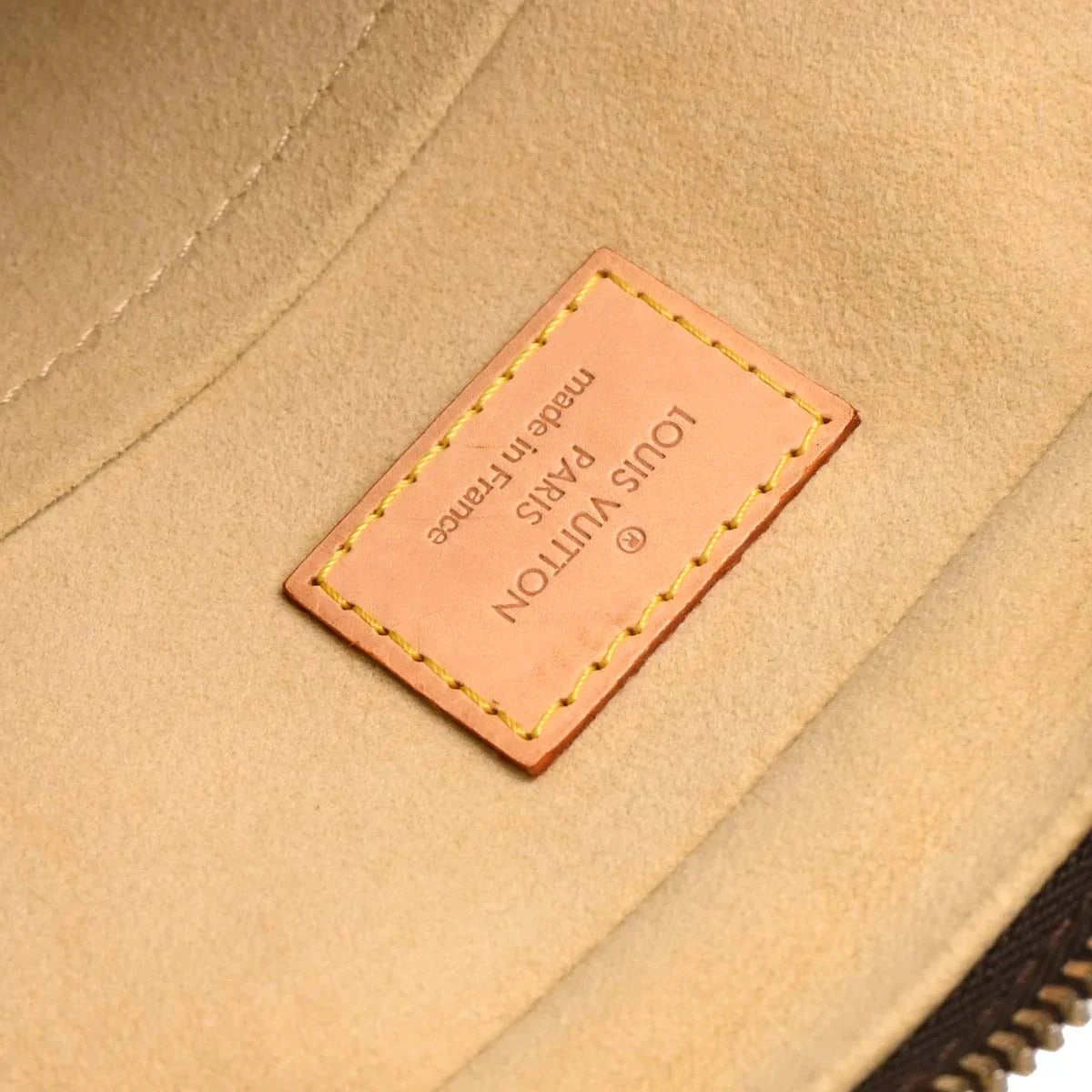 Louis Vuitton 2006 Monogram Manhattan PM Handbag M40026