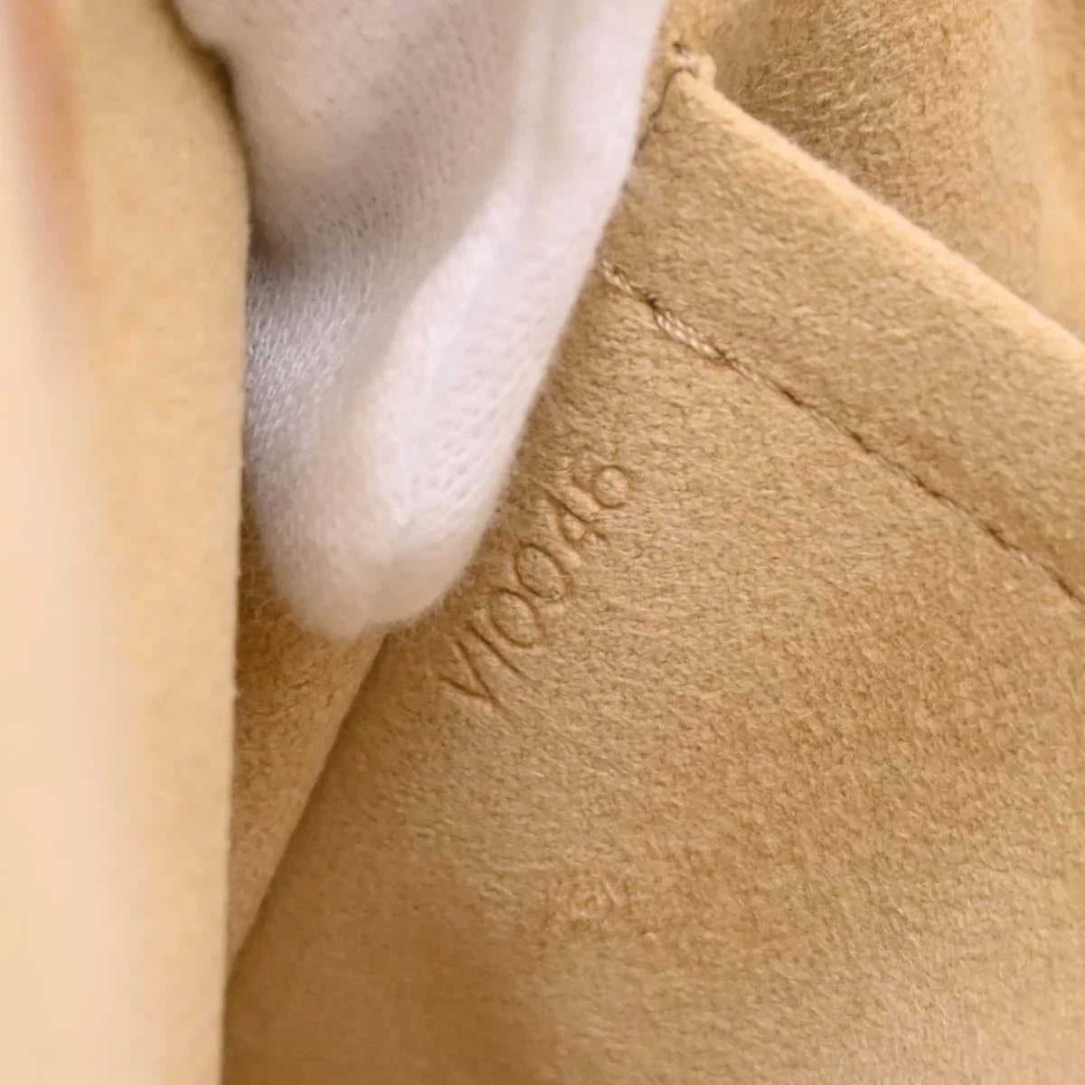 Louis Vuitton 2006 Monogram Manhattan PM Handbag M40026