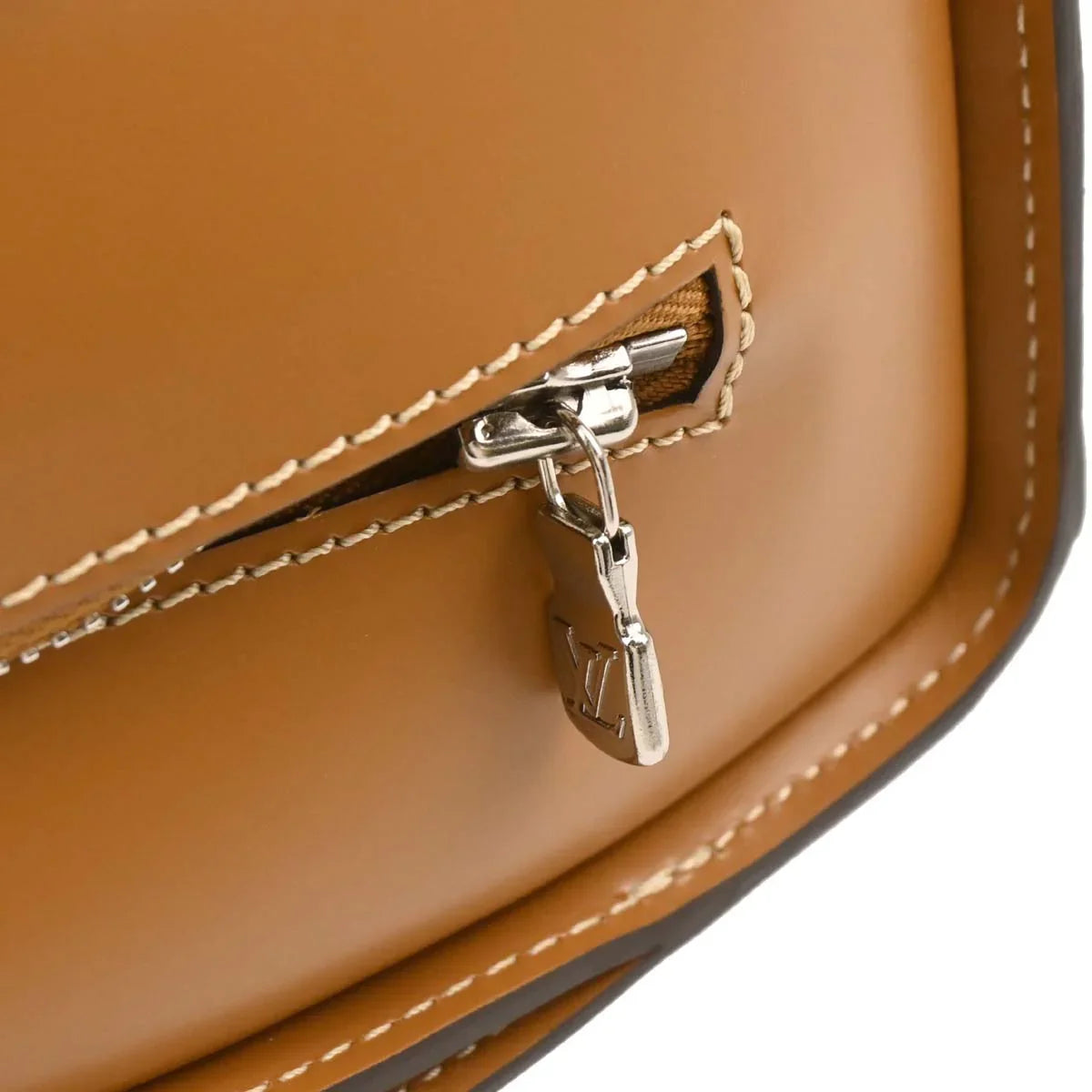Louis Vuitton 2006 Brown Epi Pont Neuf Handbag M5205I