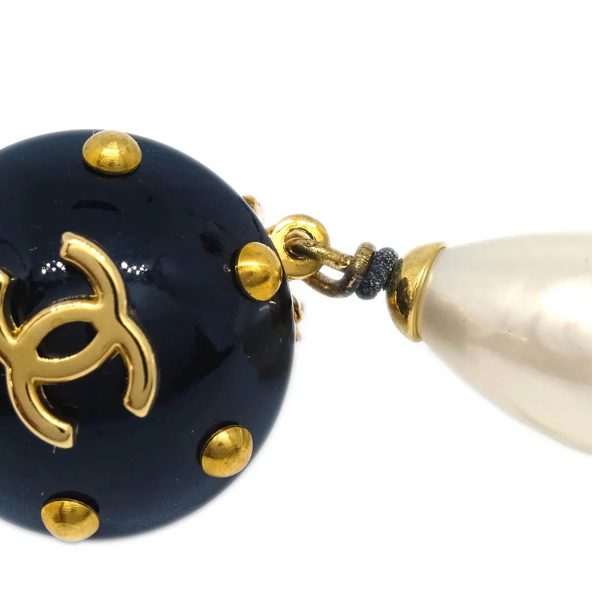 Chanel Costume Pearl Dangle Earrings Clip-On Gold 96C