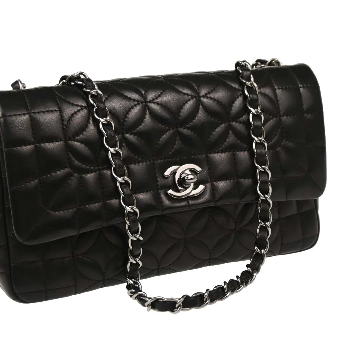 Chanel 2005-2006 Black Lambskin Choco Bar Flower Stitch Shoulder Bag
