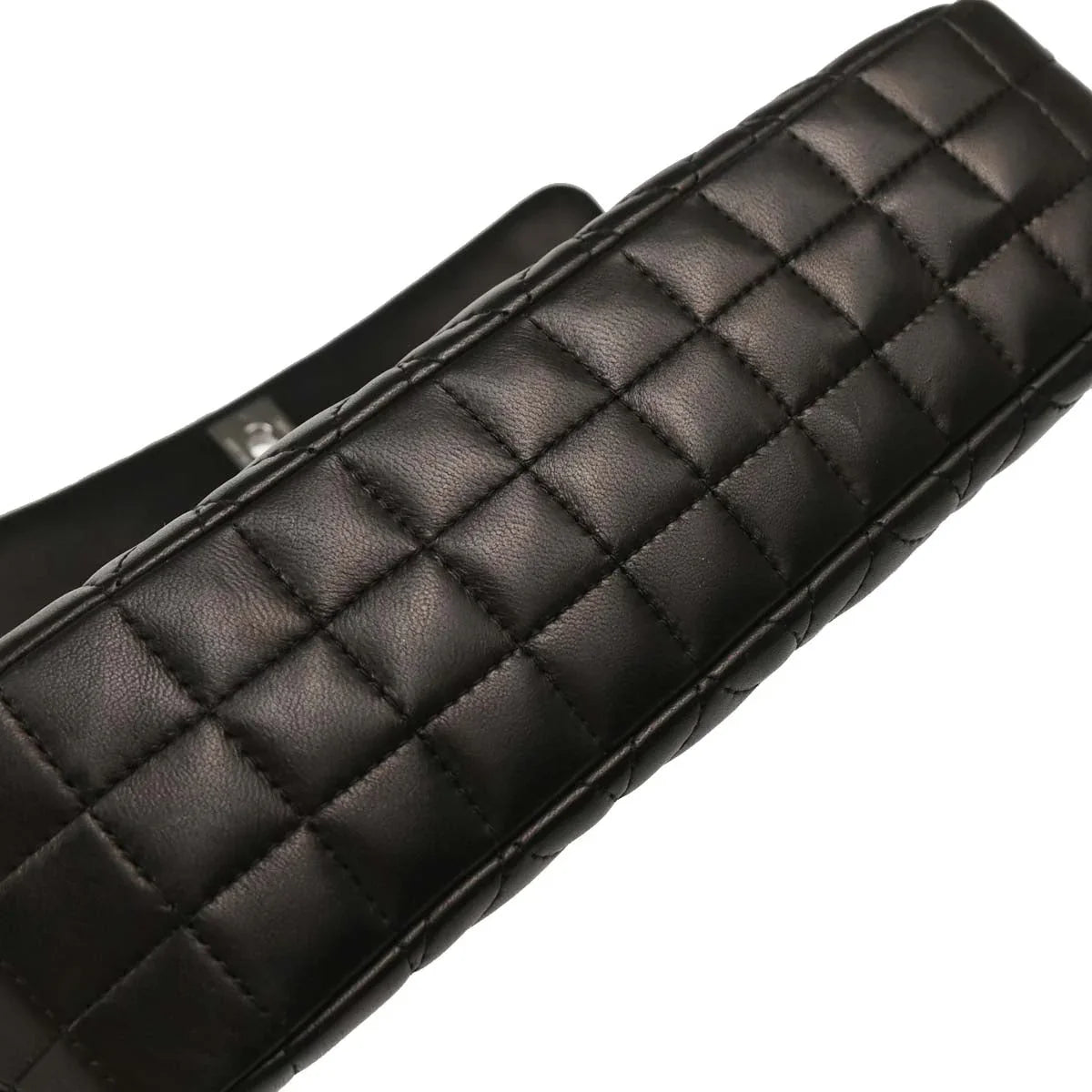 Chanel 2005-2006 Black Lambskin Choco Bar Flower Stitch Shoulder Bag