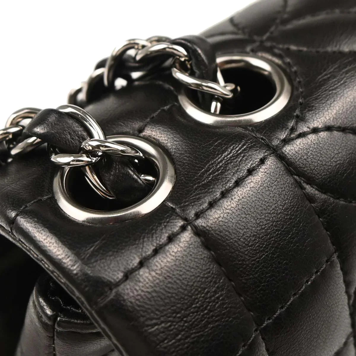 Chanel 2005-2006 Black Lambskin Choco Bar Flower Stitch Shoulder Bag