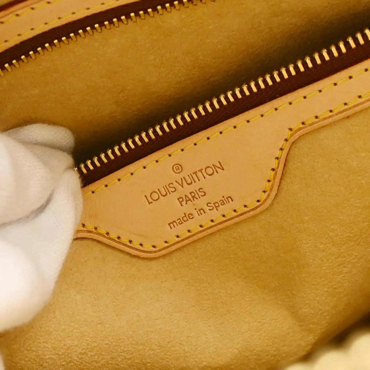Louis Vuitton 2000 Monogram Looping GM Handbag M51145