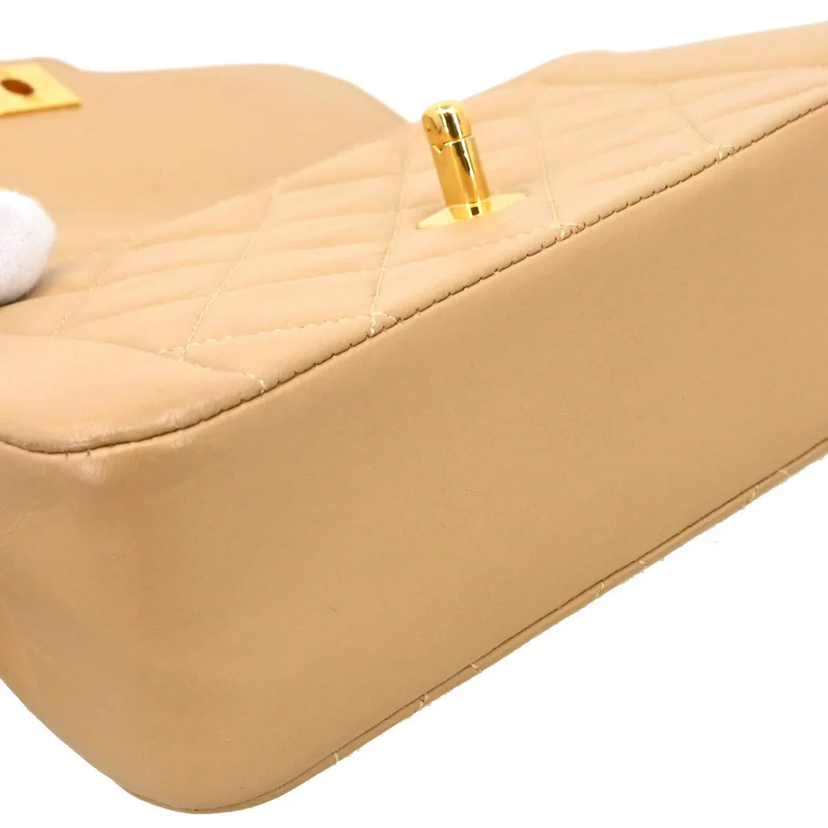 Chanel 1989-1991 Beige Lambskin Shoulder Bag