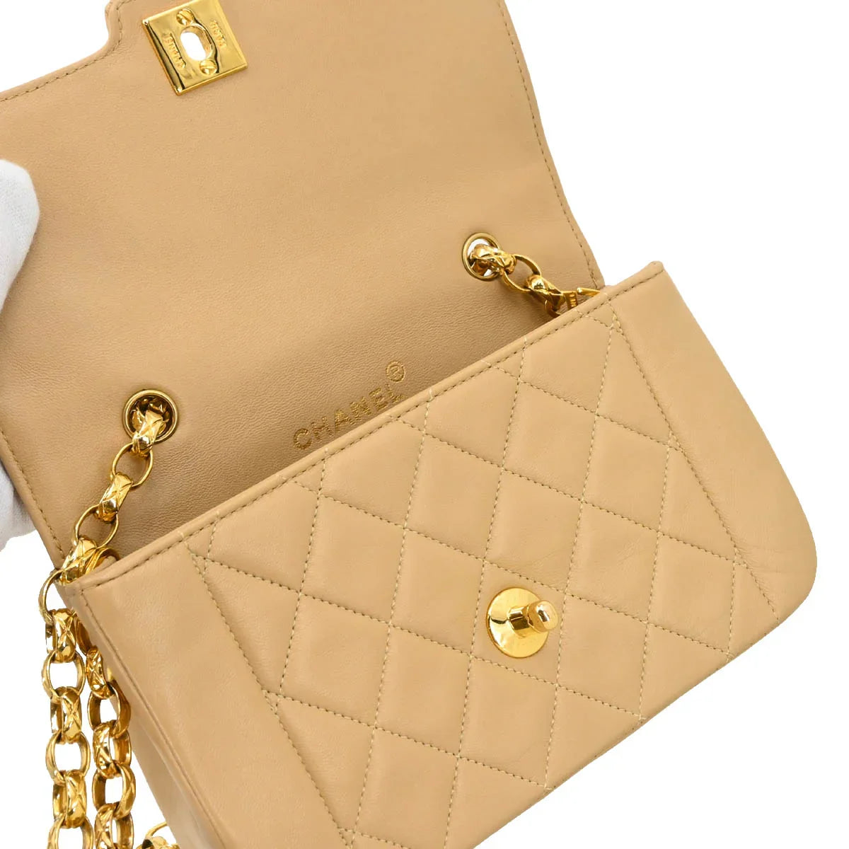 Chanel 1989-1991 Beige Lambskin Shoulder Bag