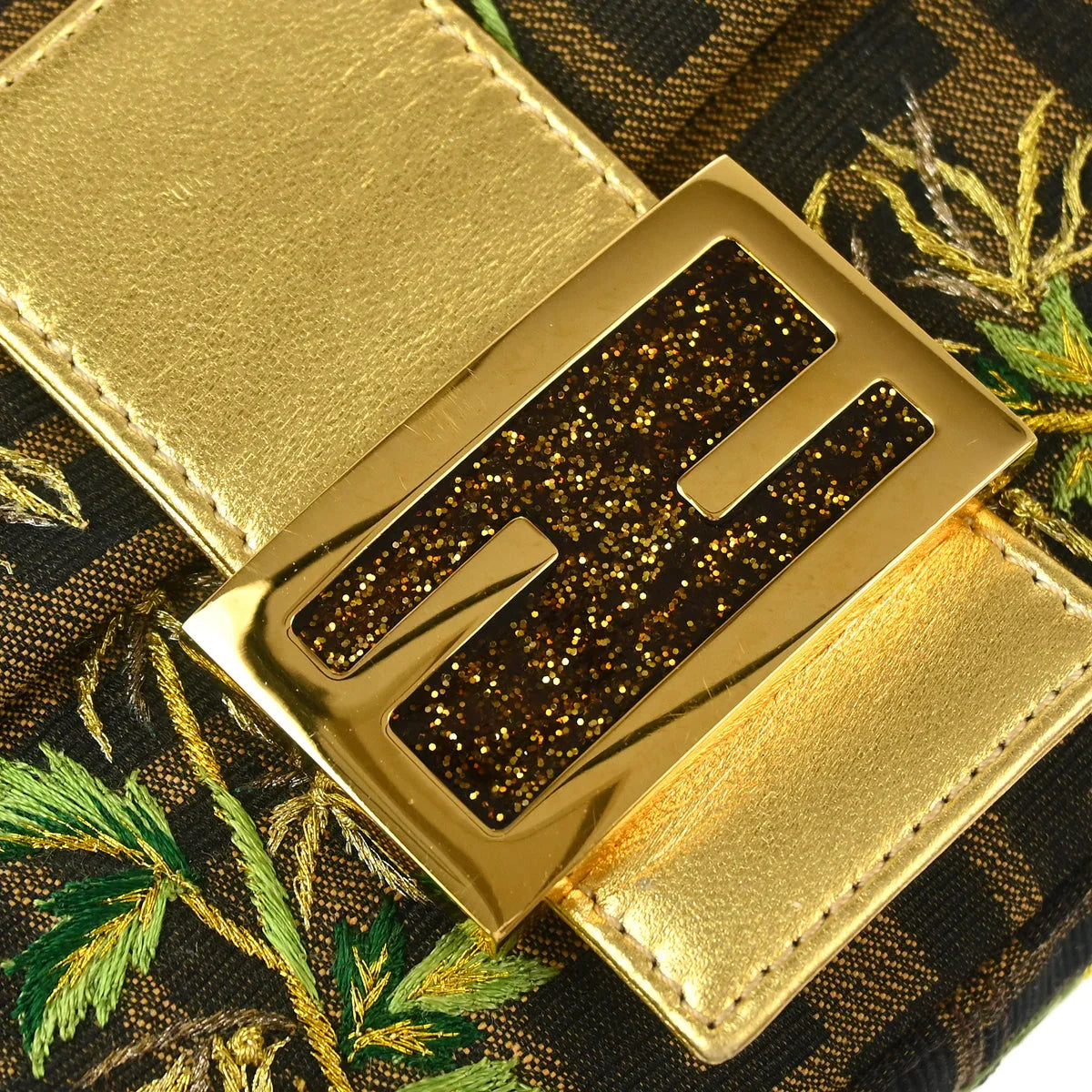 Fendi 2000 Brown Zucca Baguette Handbag