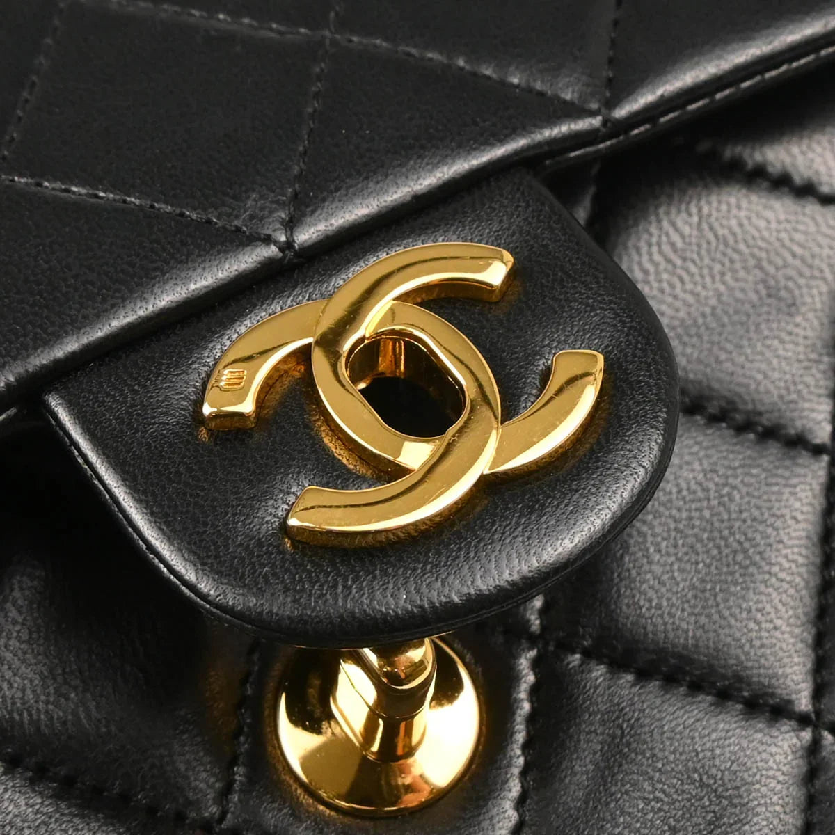 Chanel 1986-1988 Black Lambskin Mini Classic Square Flap Shoulder Bag