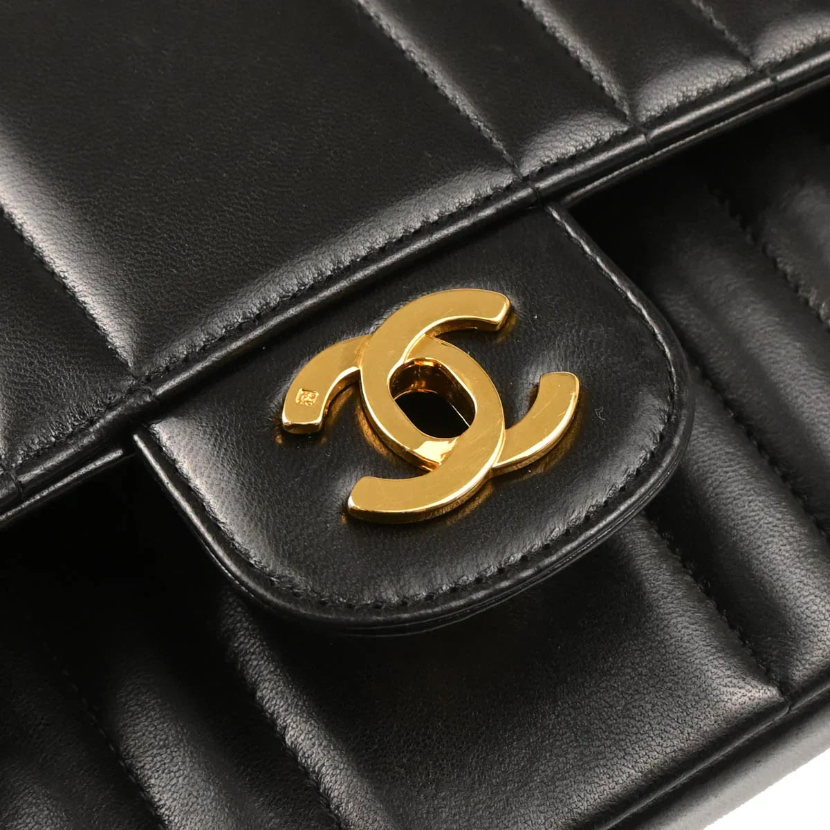 Chanel 1991-1994 Black Lambskin Mademoiselle Single Flap Shoulder Bag