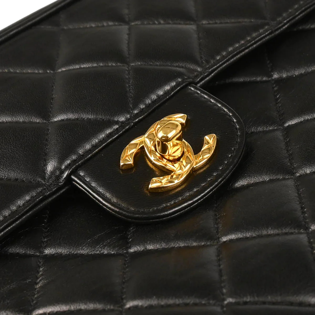 Chanel 1991-1994 Black Lambskin Camera Bag Small