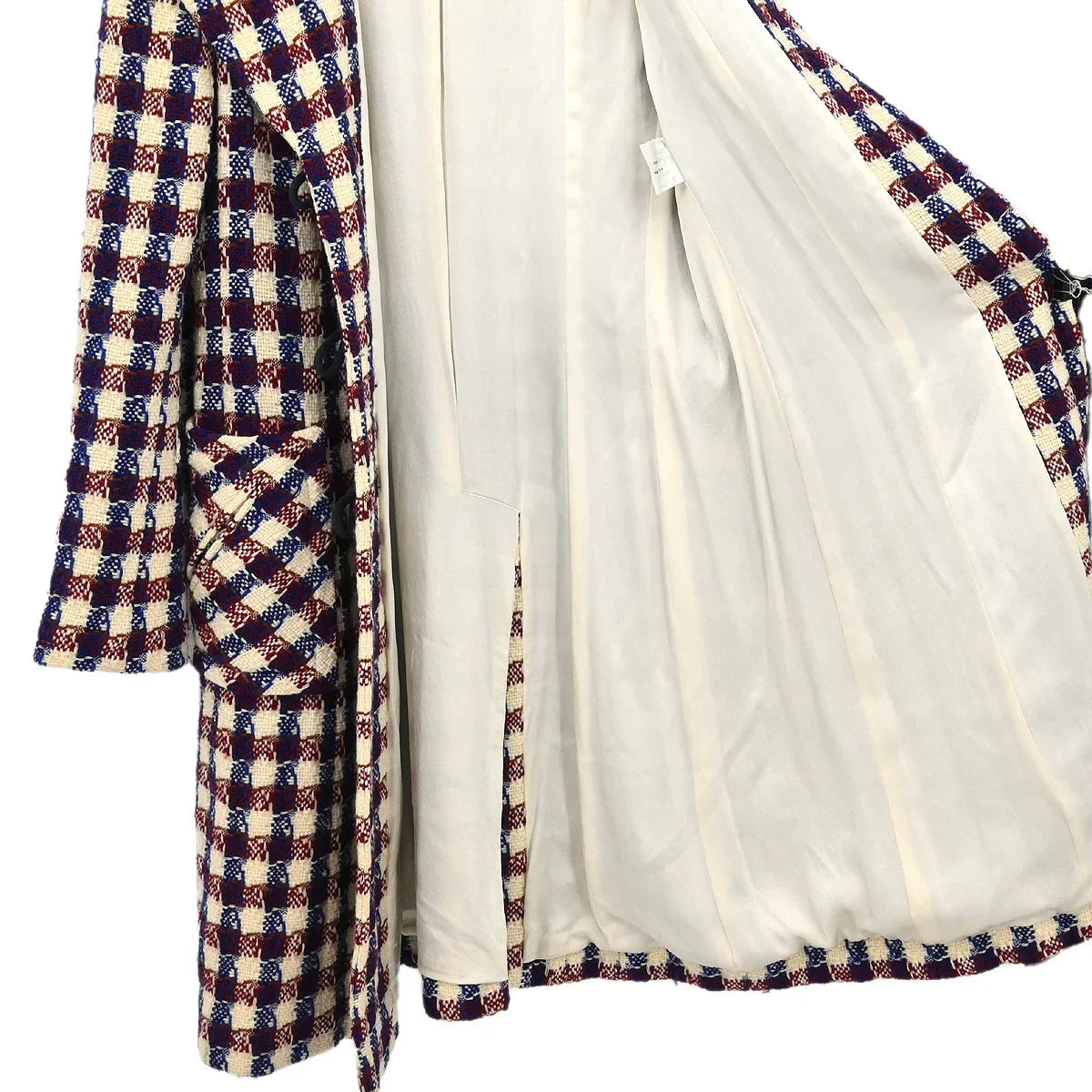 Chanel 2006 Duffle Coat White #42