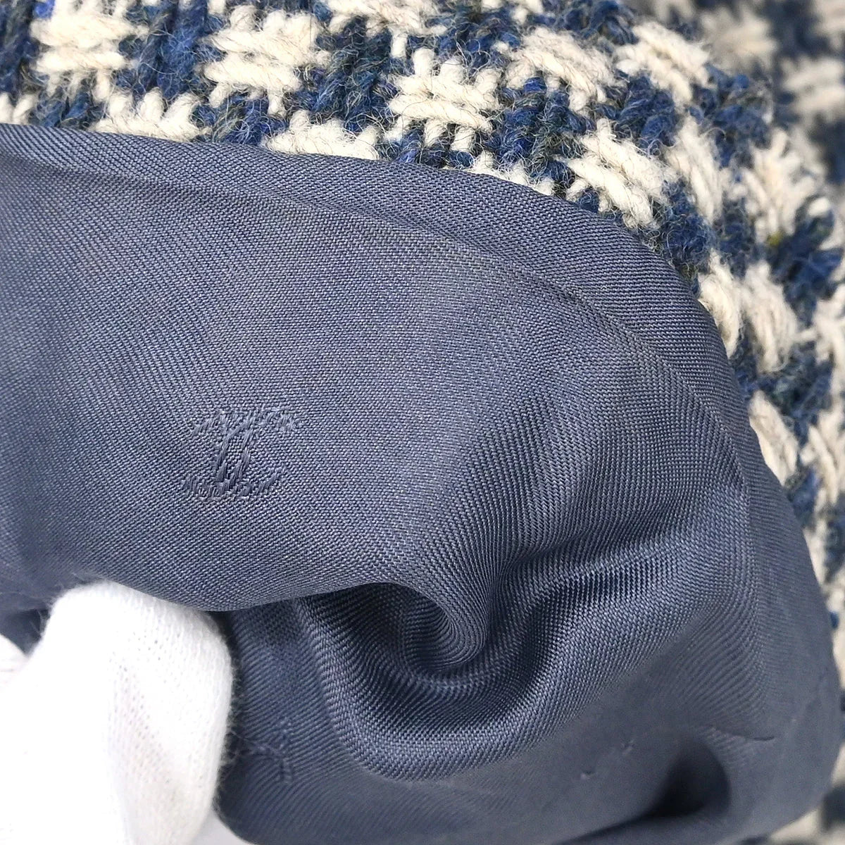Chanel 1995 Single Breasted Jacket Light Navy #42