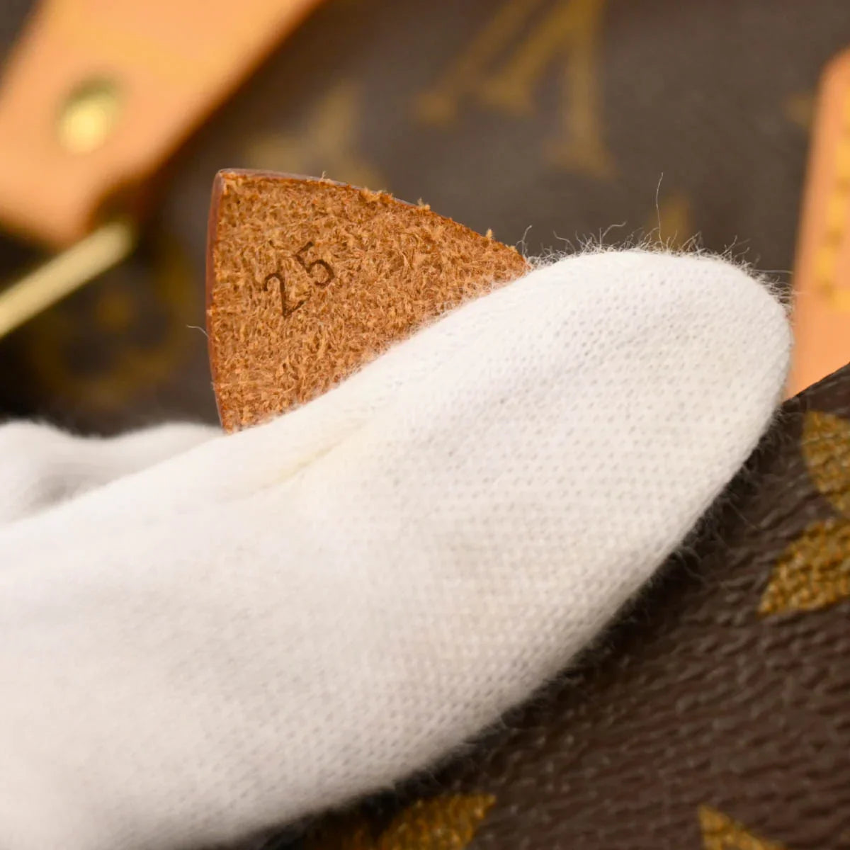 Louis Vuitton 2000 Monogram Speedy 25 Handbag M41528
