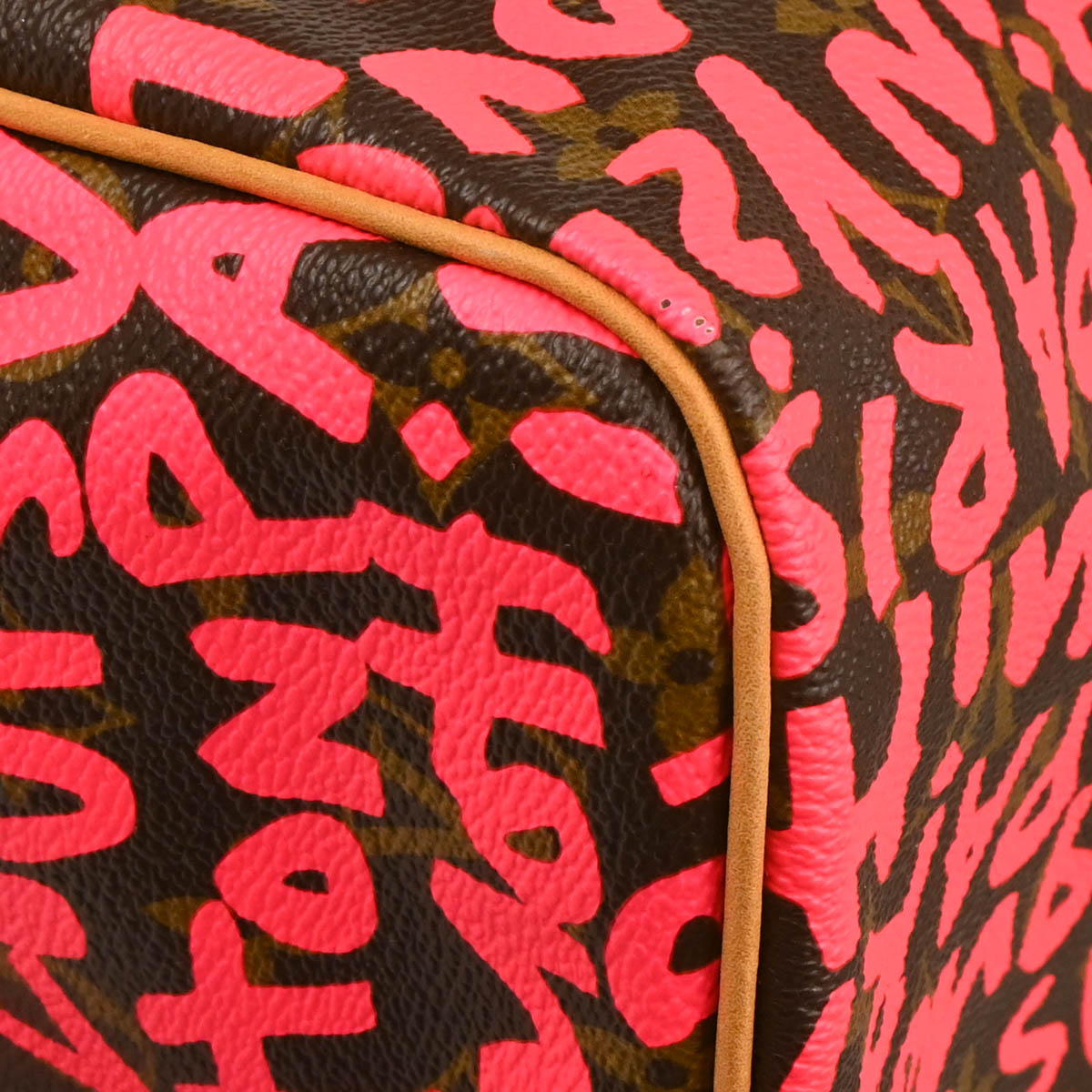 Louis Vuitton 2009 Pink Monogram Graffiti Speedy 30 Handbag M93704