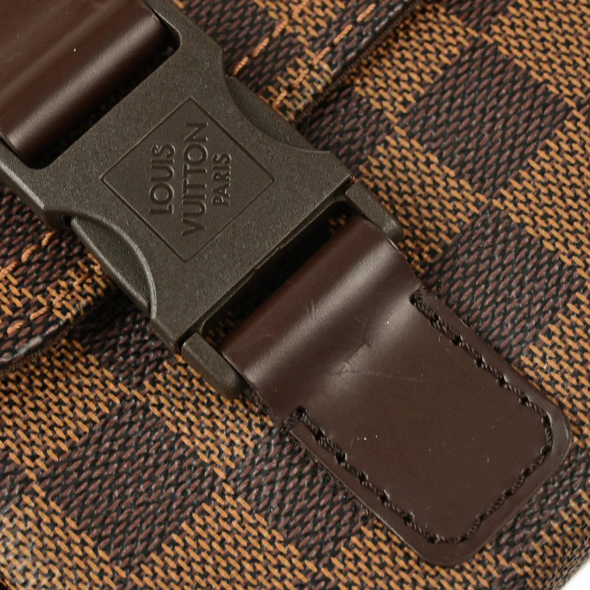 Louis Vuitton 2006 Damier Reporter Melville Shoulder Bag N51126