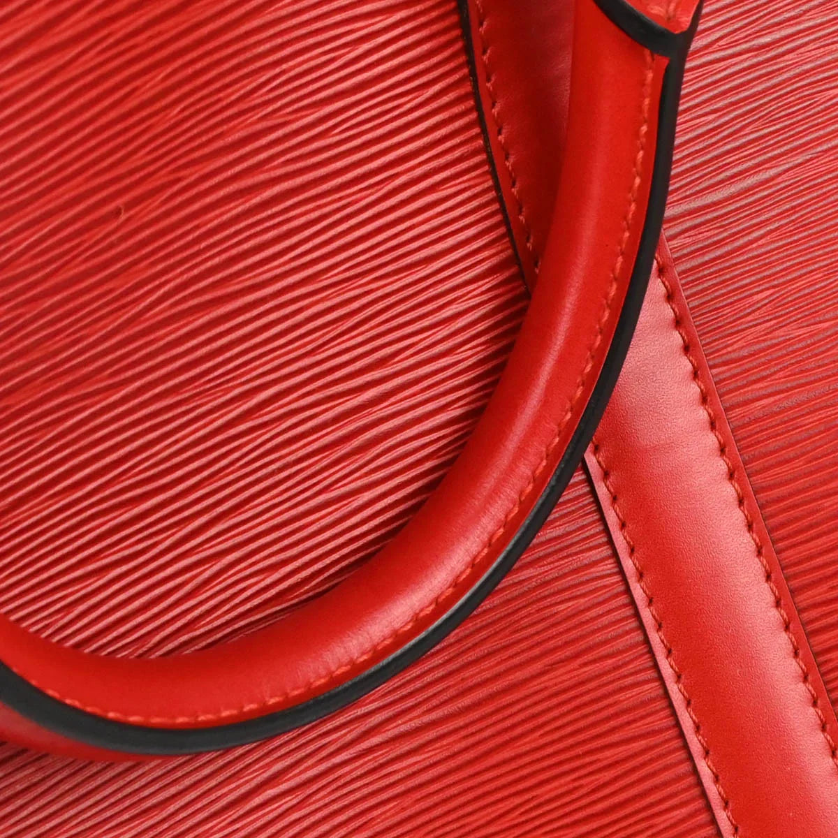 Louis Vuitton 1998 Red Epi Keepall 55 Travel Handbag M42957