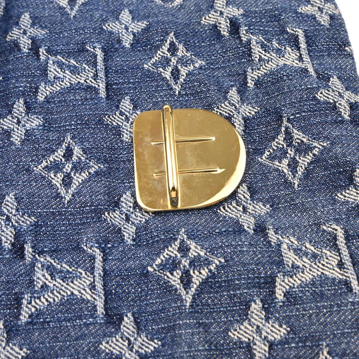 Louis Vuitton 2006 Blue Monogram Denim Pochette Plat Clutch Bag M95007