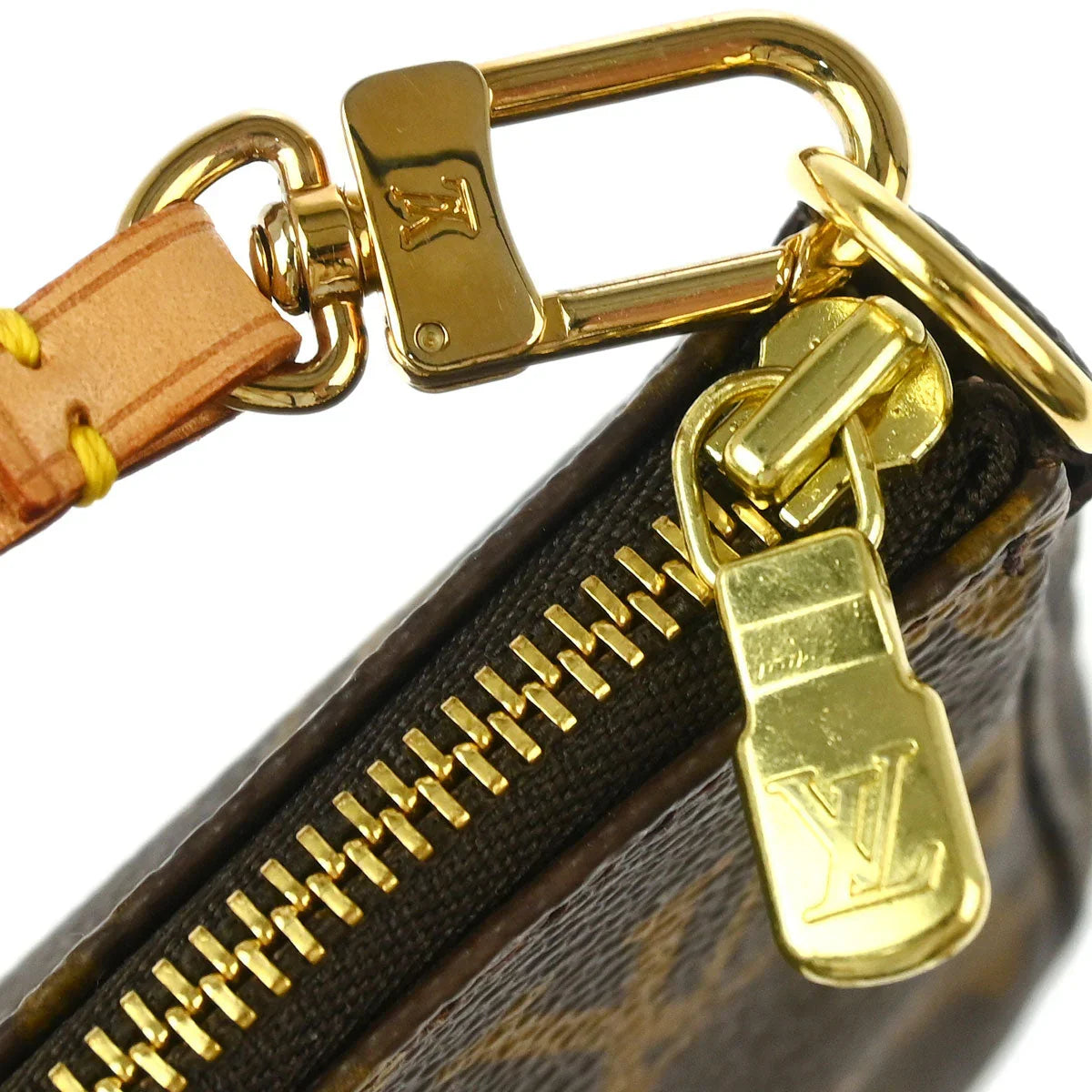 Louis Vuitton 2000 Monogram Pochette Accessoires Handbag M51980
