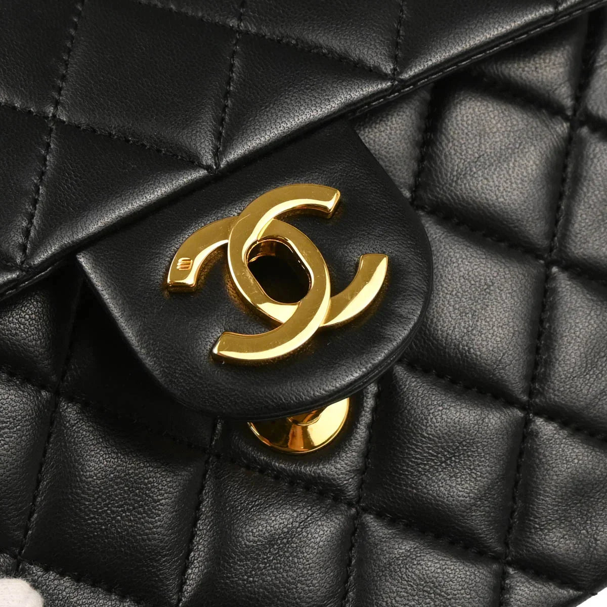Chanel 1986-1988 Black Lambskin Mini Classic Square Flap Shoulder Bag
