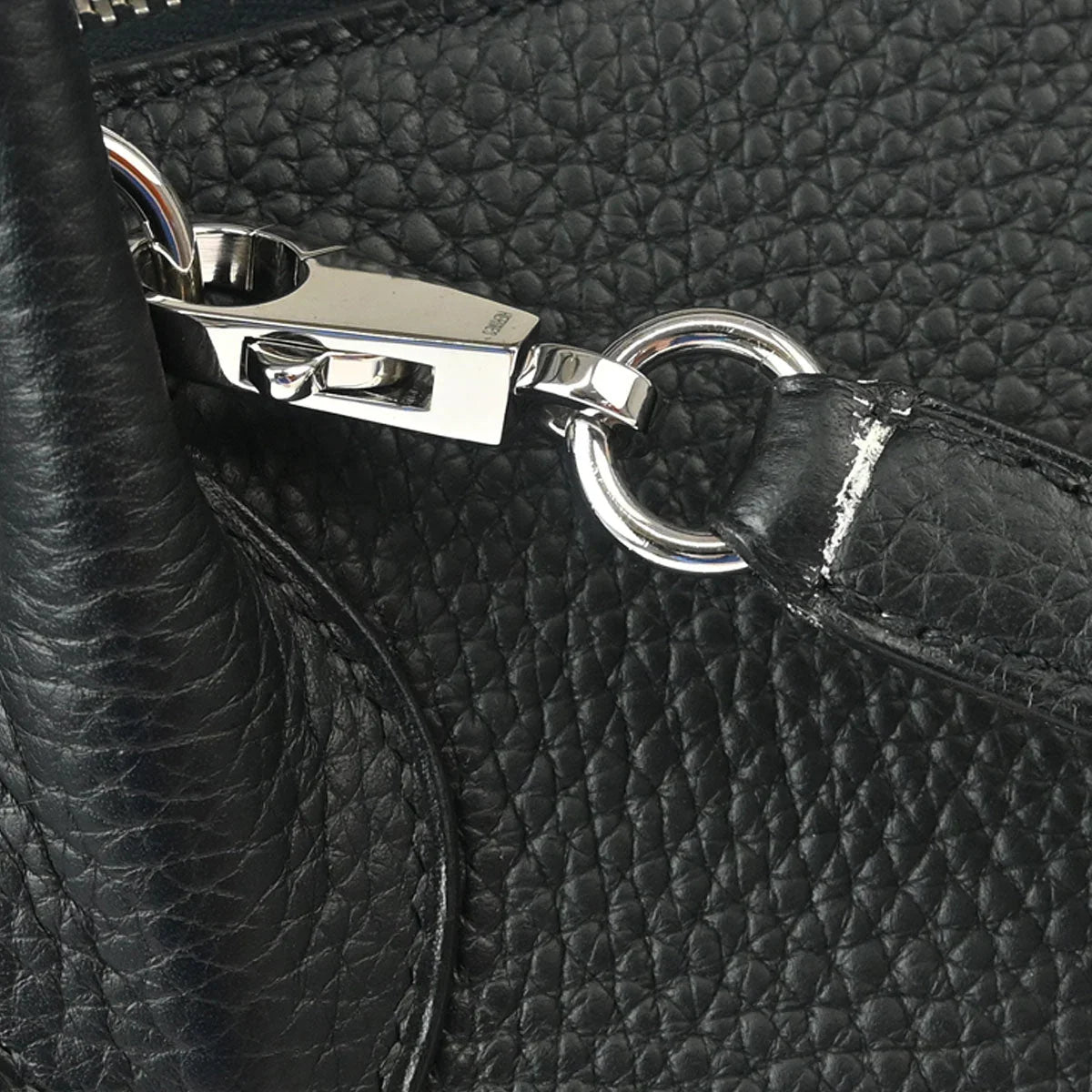 Hermes 2005 Black Taurillon Clemence Bolide 31 2way Handbag