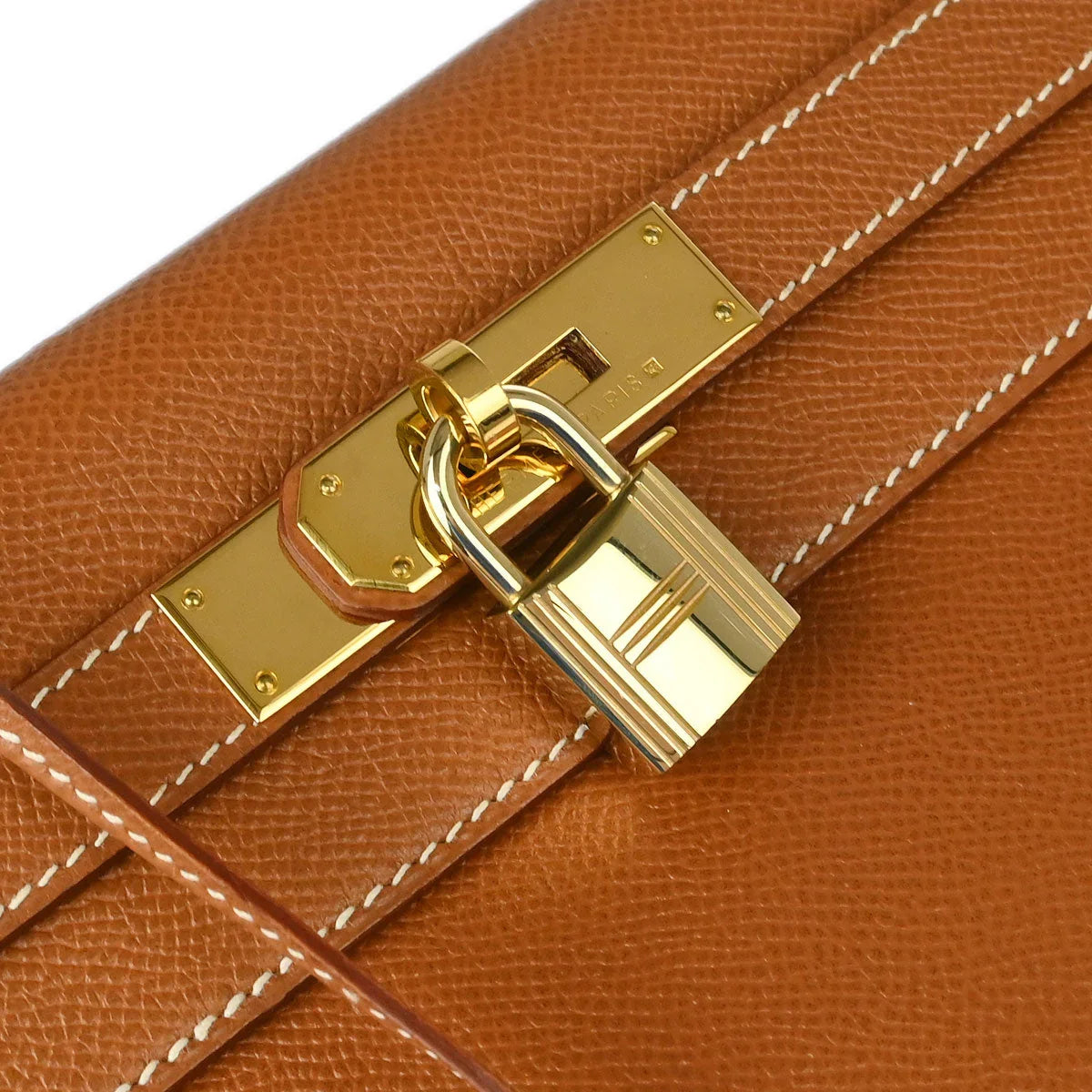 Hermes 1997 Gold Courchevel Kelly 28 Retourne 2way Shoulder Handbag