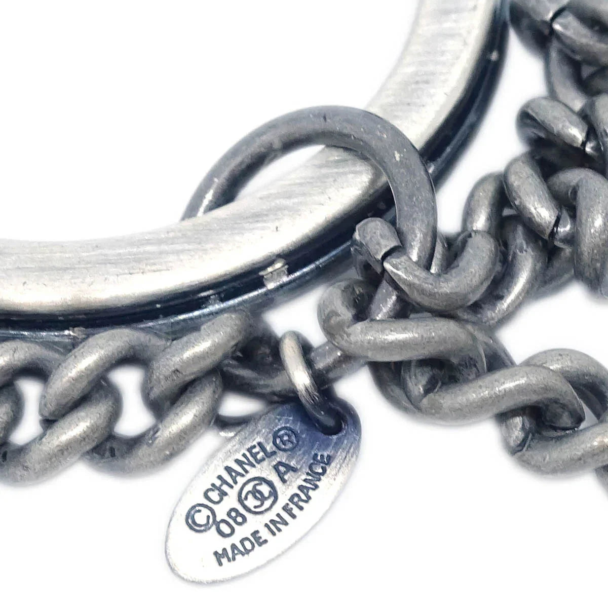 Chanel Silver Medallion Key Holder Small Good 08A