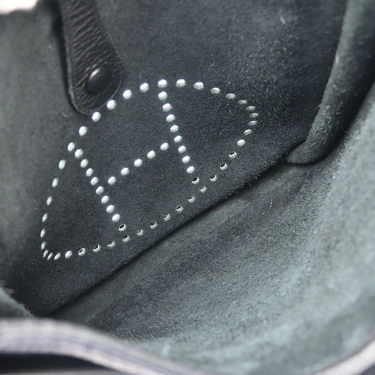 Hermes 2006 Black Taurillon Clemence Evelyne 2 PM Shoulder Bag